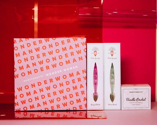 Wonder Woman Present Set